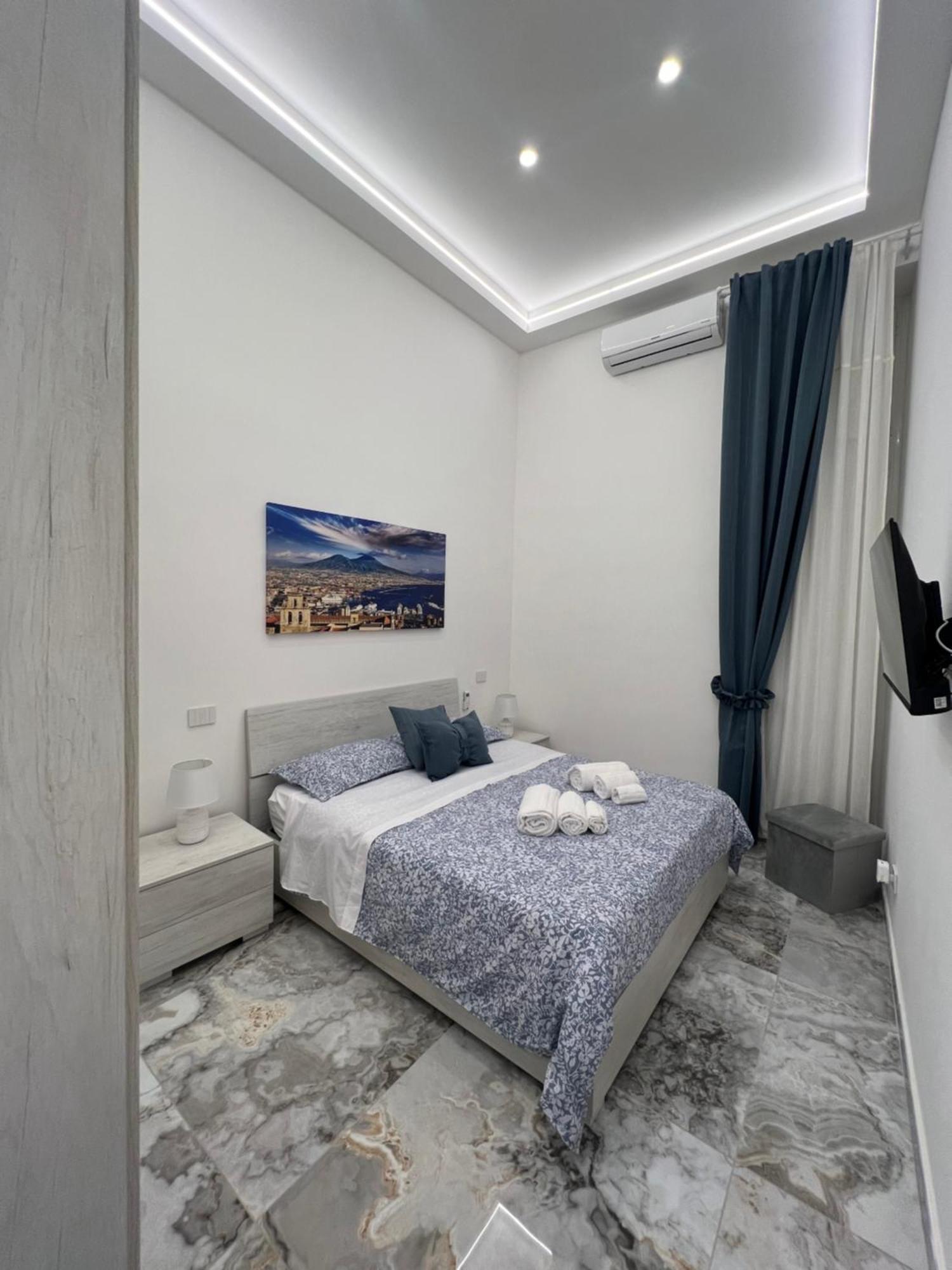 Che Casa Apartment Наполи Екстериор снимка